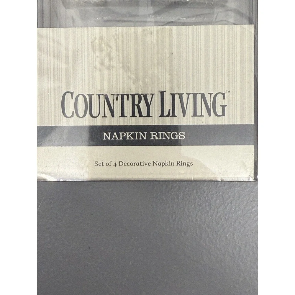 New Set of 4 Country Living Silver Color Embossed Metal Napkin Rings Vintage #20